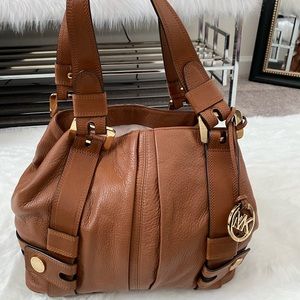 Michael Kors, Caramel, Leather, Gold Hardware, Like New and very nice